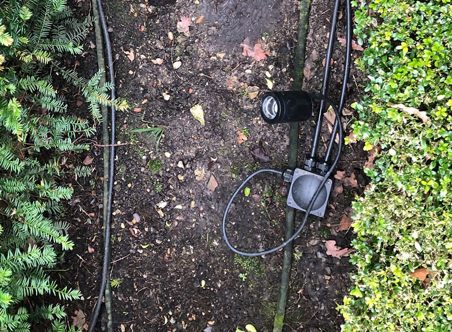 12 volt garden cabling for outdoor lighting